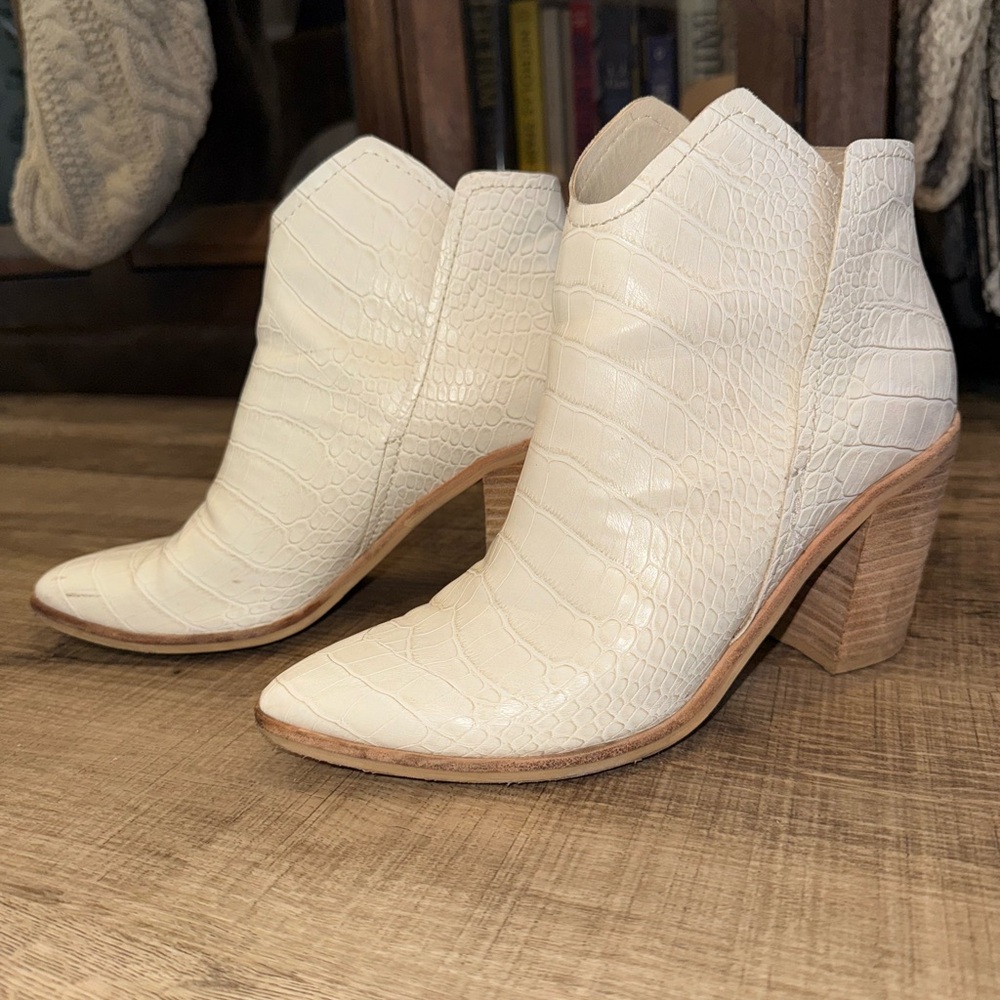 Dolce Vita Raiden Western Ankle Booties Croc-Embossed White